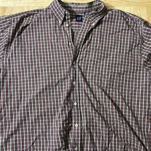 Gap button up